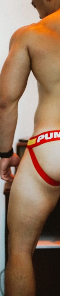 ǰ͹���̵��������·��µ����ĸ��������������档 ​​​​