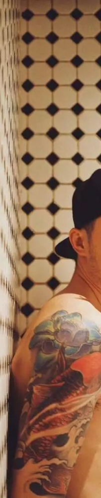 �������ϸ���ȳ����Ŵ�֮��