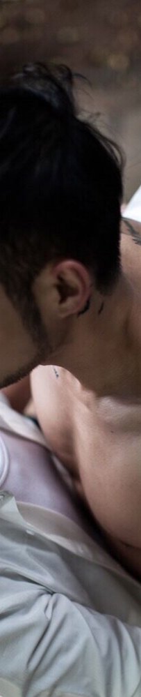 �ְ���ɫ���ġ�